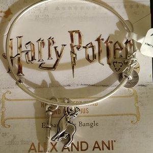 HARRY POTTER "WAND & PATRONUS" BRAND NWT!